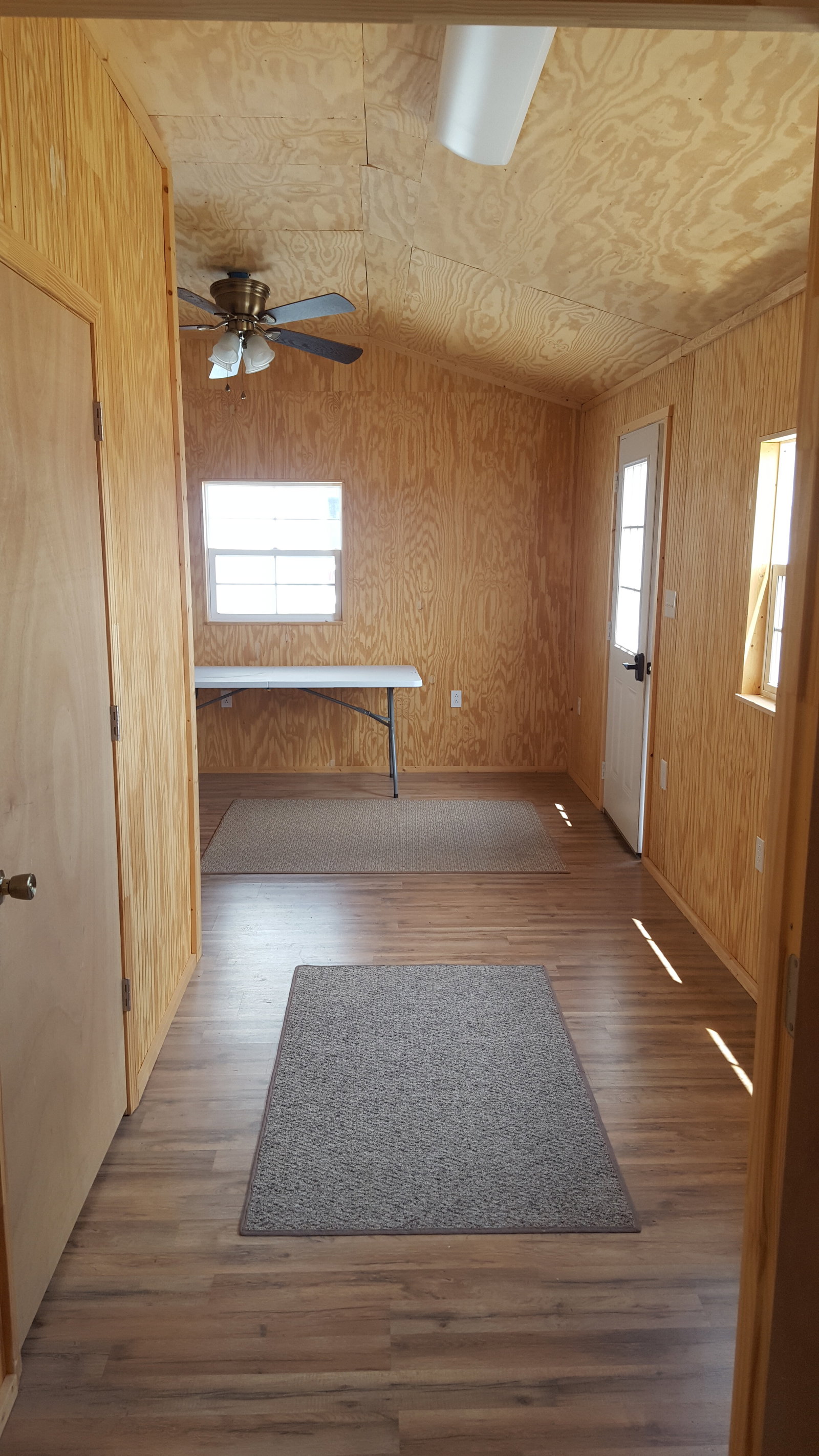 USED: 14x28x8 Workshop - View 3