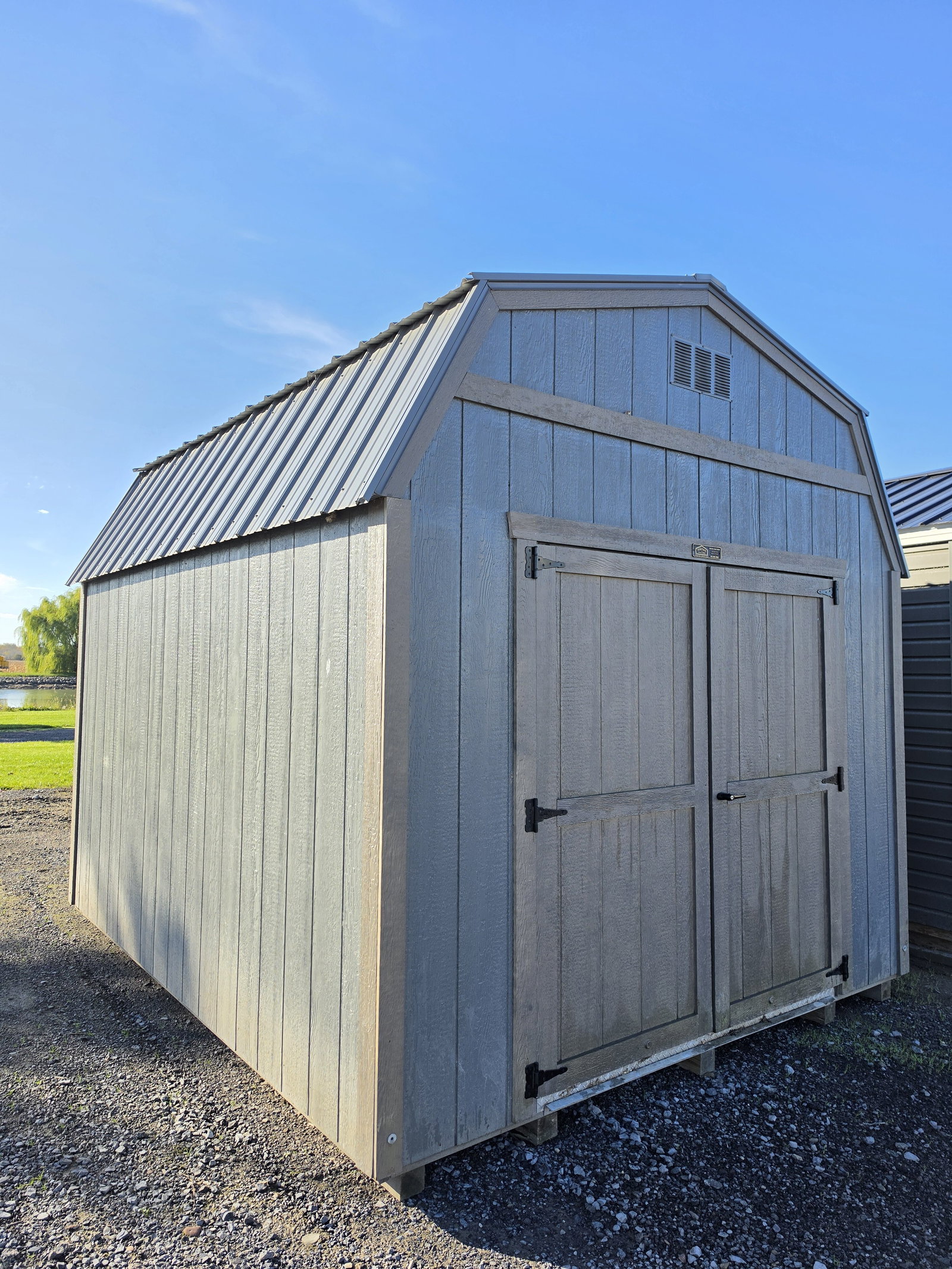 USED: 10x12 New England Dutch Barn