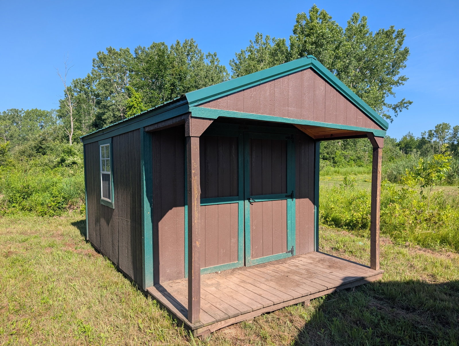 USED: 10x16 Cape Cod Cottage