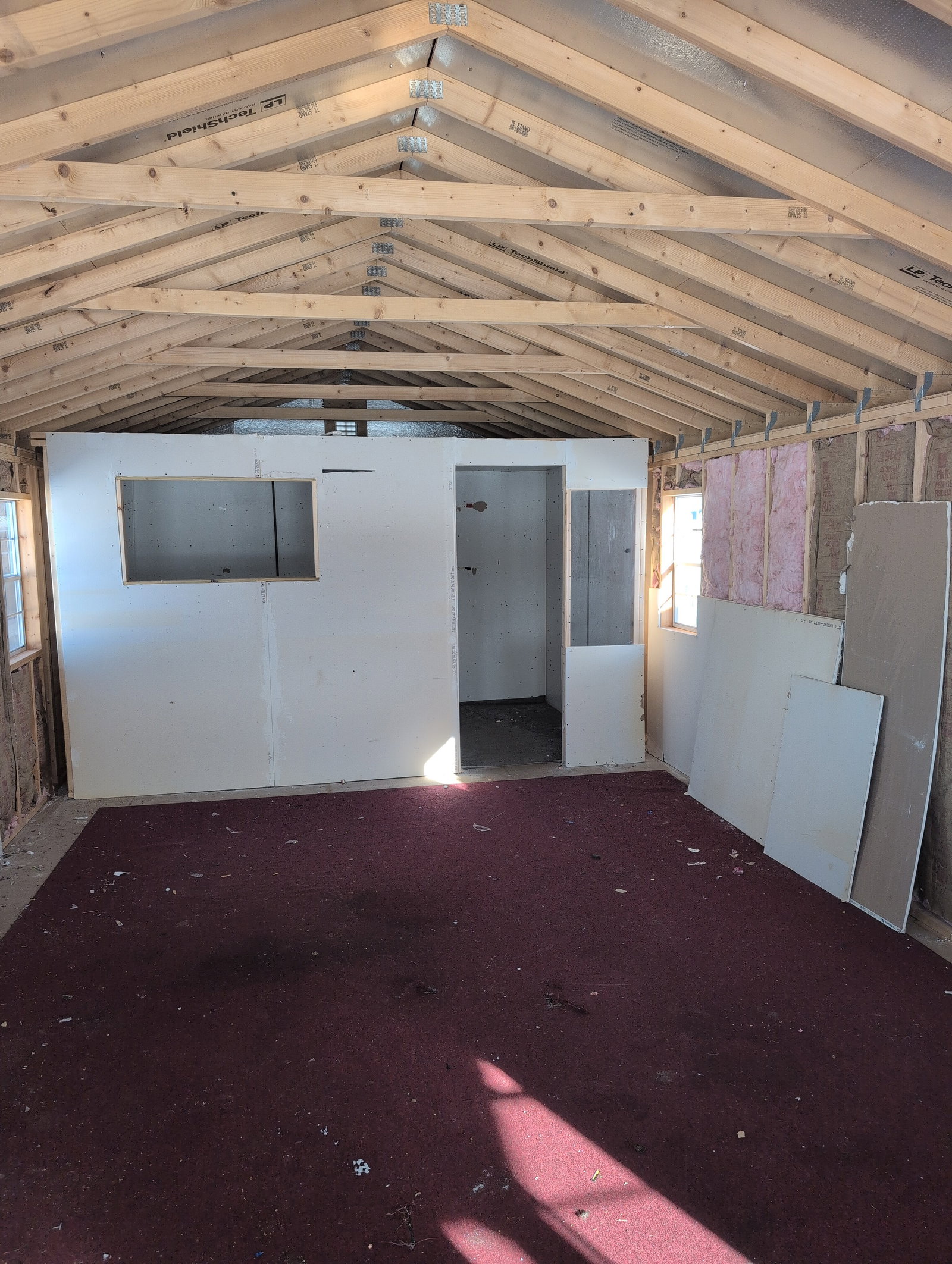 USED: 14x36 Vinyl Deluxe Gable Cottage - View 3
