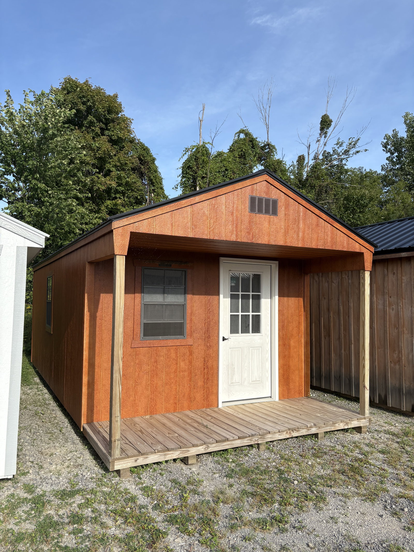 USED: 12x24 Cape Cod Cottage