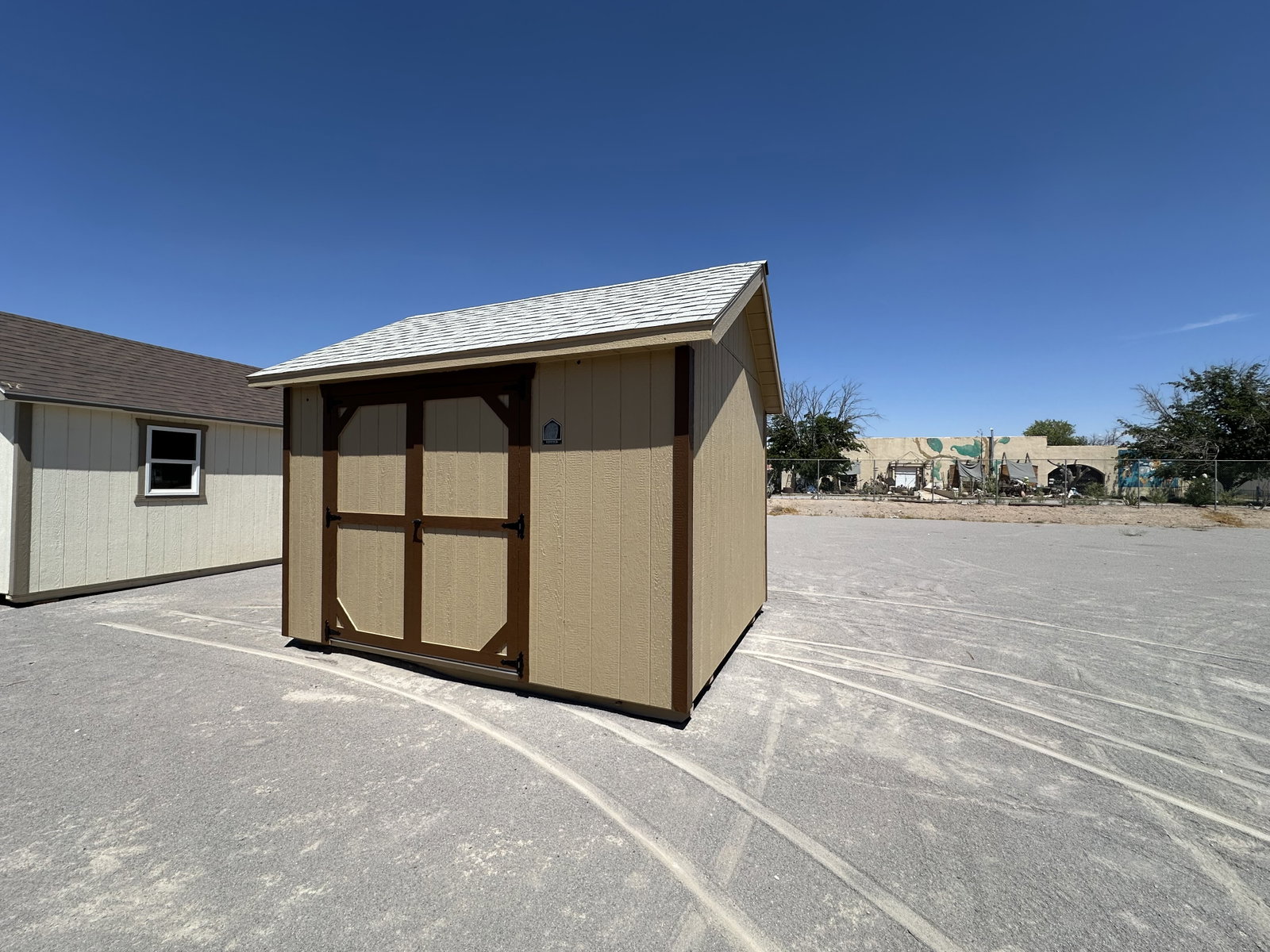 USED: 10x12x7 Classic Studio
