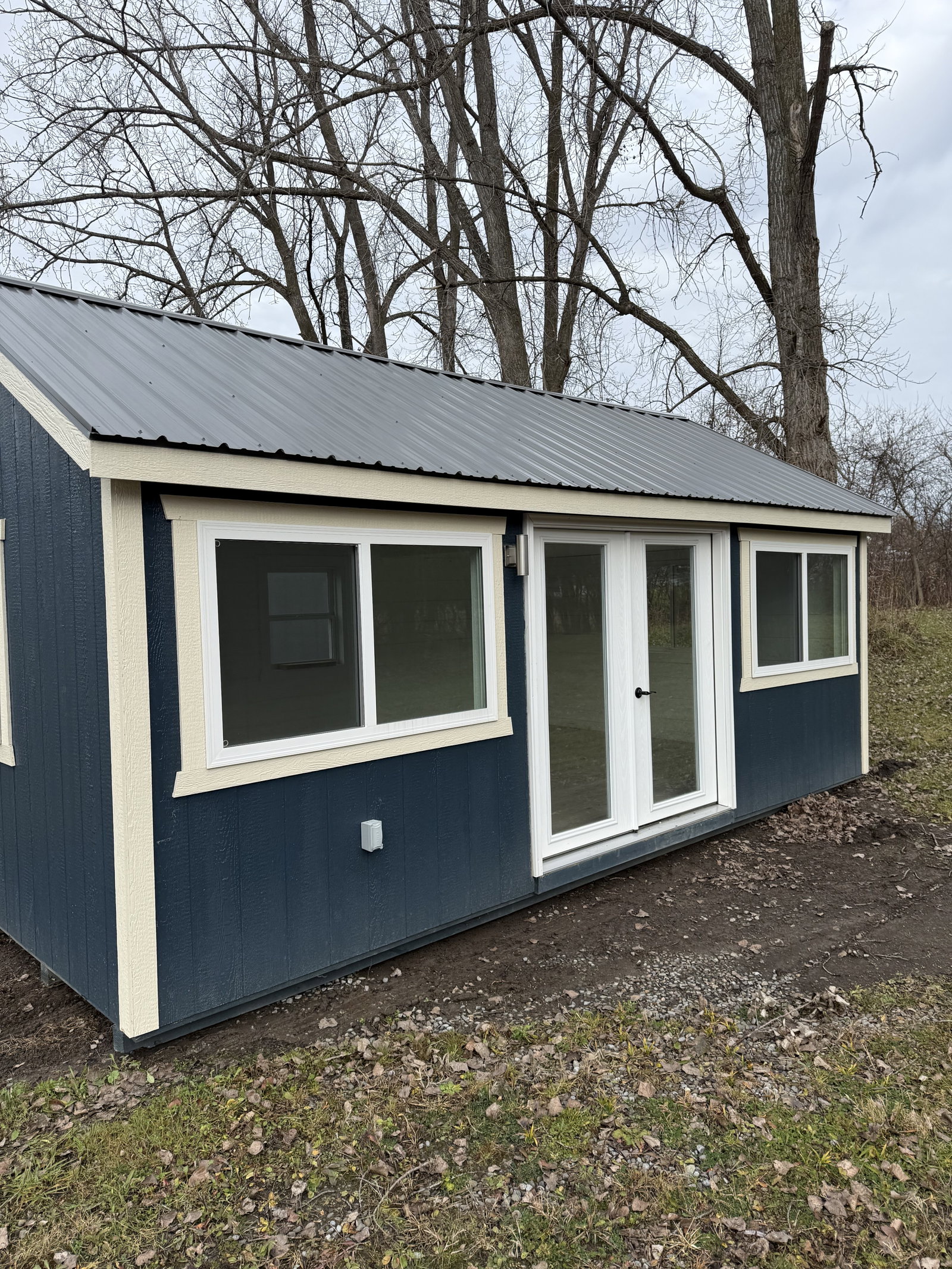 USED: 12x20 Classic Chalet