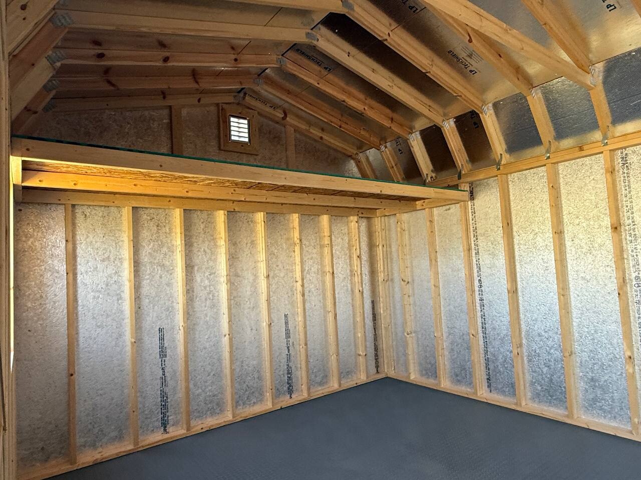 12x20 Deluxe Gambrel Loft Barn - View 2