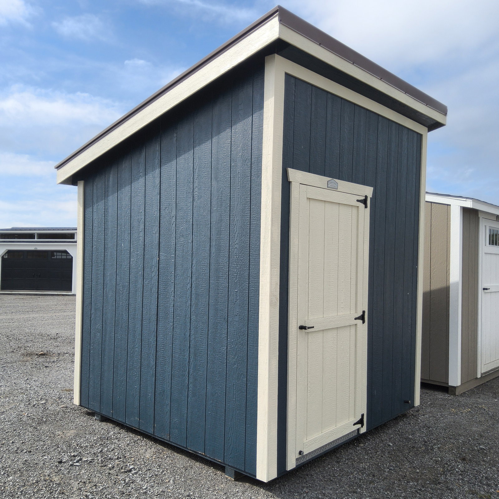 USED: 8x8 Classic Studio