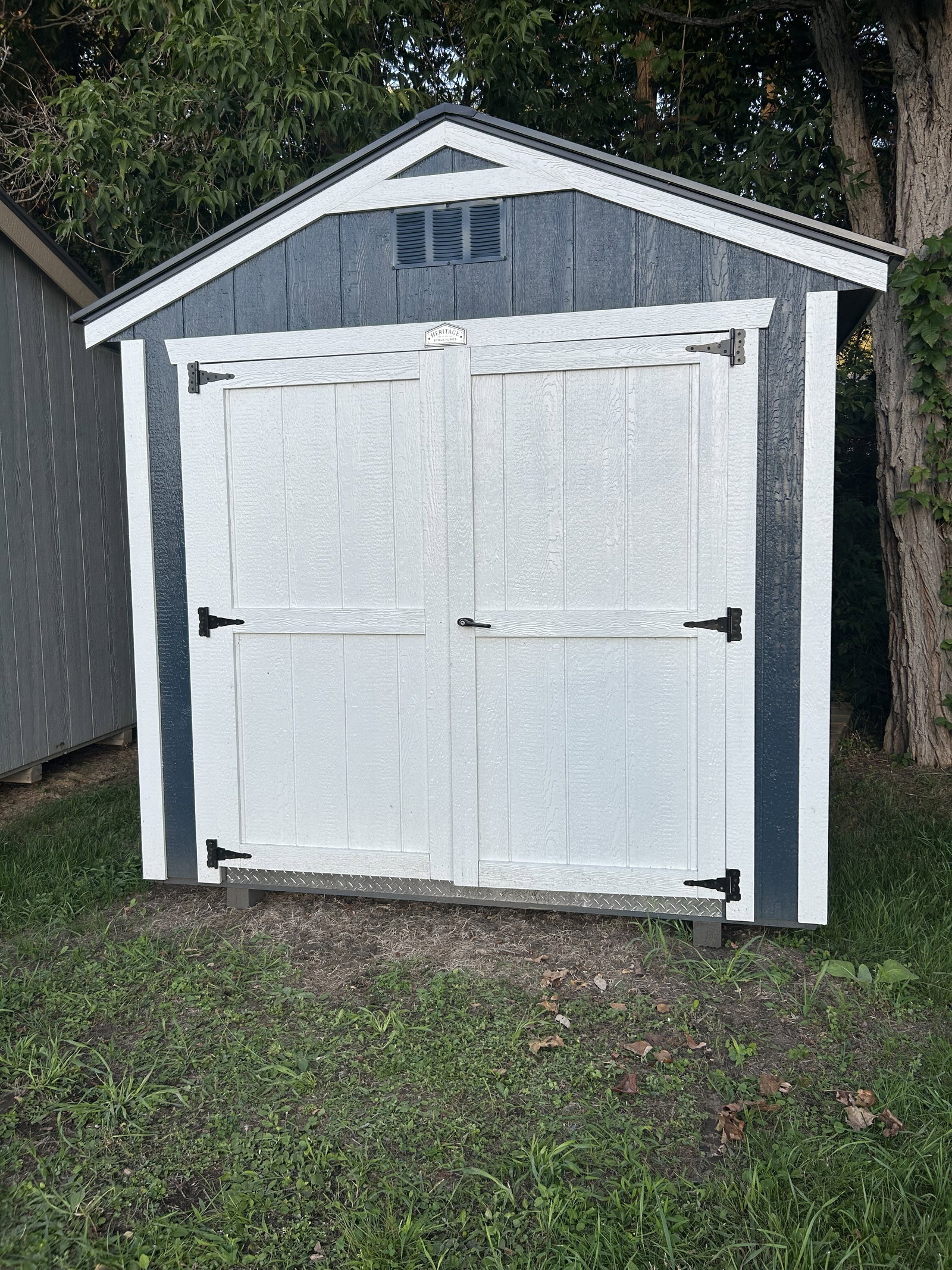 USED: 8x8 Cape Cod Cottage