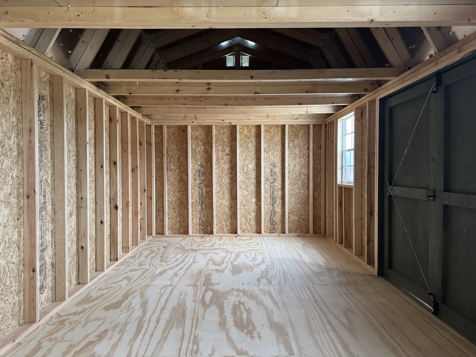 10x20 Lofted Barn Max - View 3