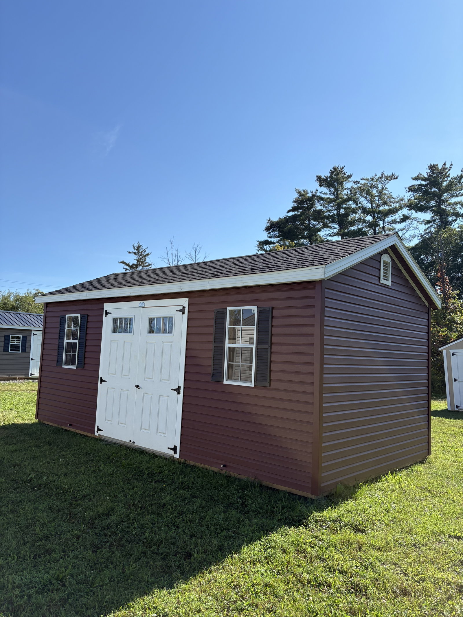 10x20 Vinyl Deluxe Gable Cottage