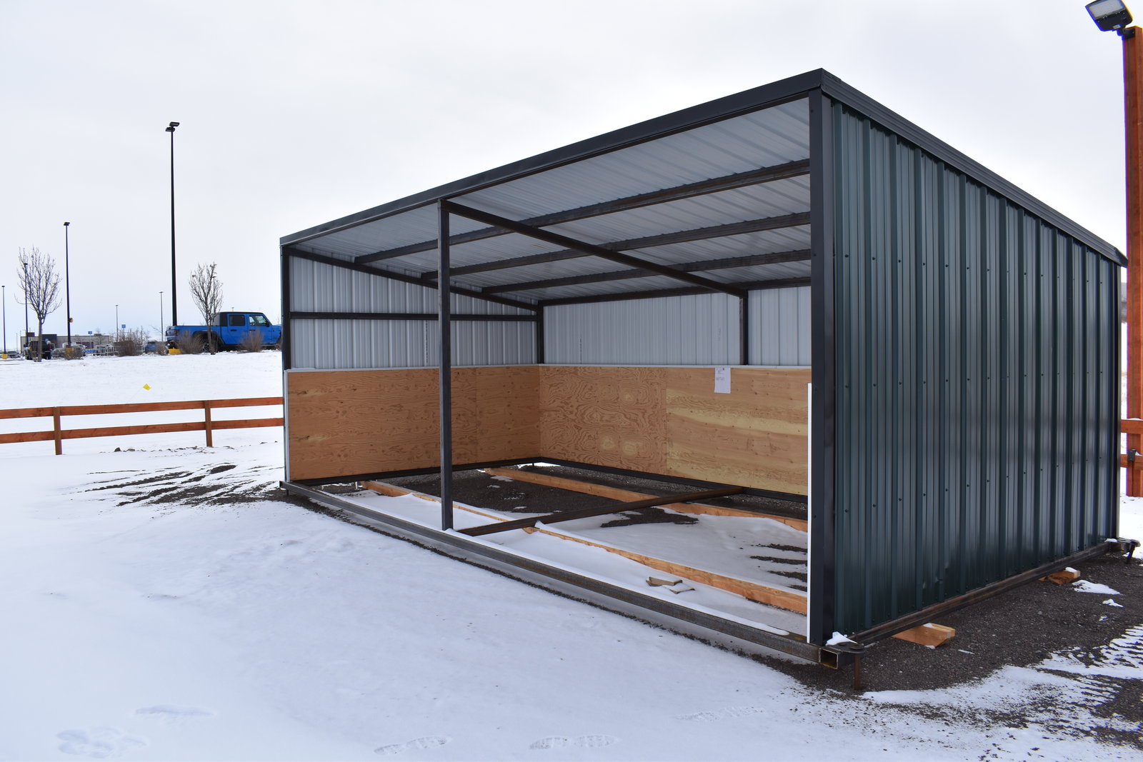 12' x 24' 12x24x7 MOONDANCE METAL ANIMAL SHELTER for sale in Great Falls, MT