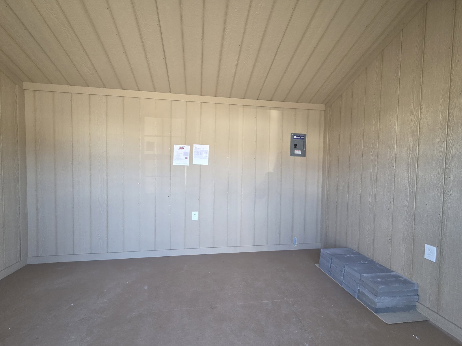 10x14 Deluxe Gable Cottage - View 5