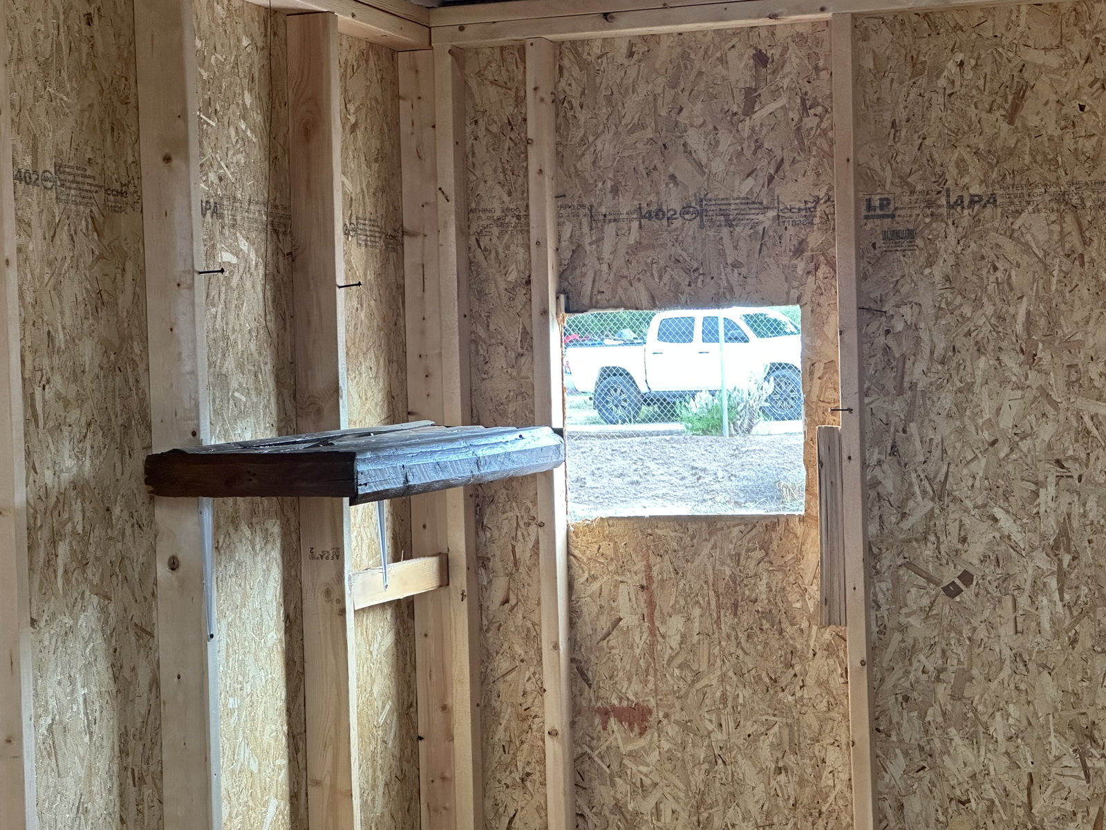 USED: 10x16x7 Frontier Barn - View 7