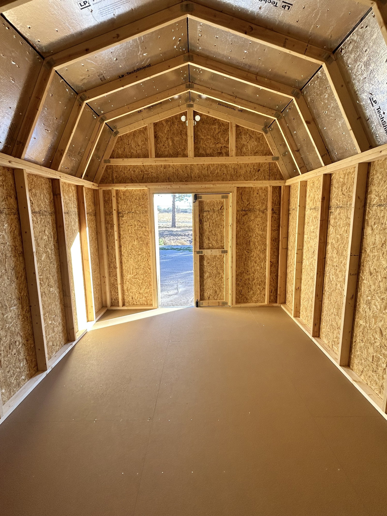 USED: 10x16x7 Frontier Barn - View 10