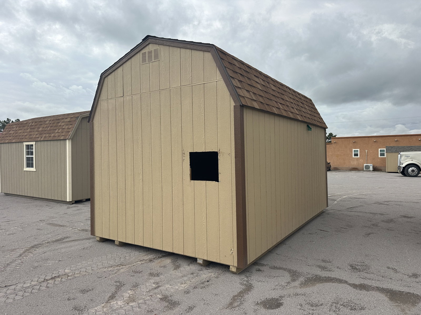 USED: 10x16x7 Frontier Barn - View 3