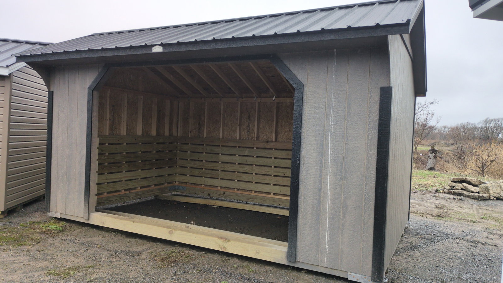 10x16 Run - In Animal Shelter (Limited Warranty)
