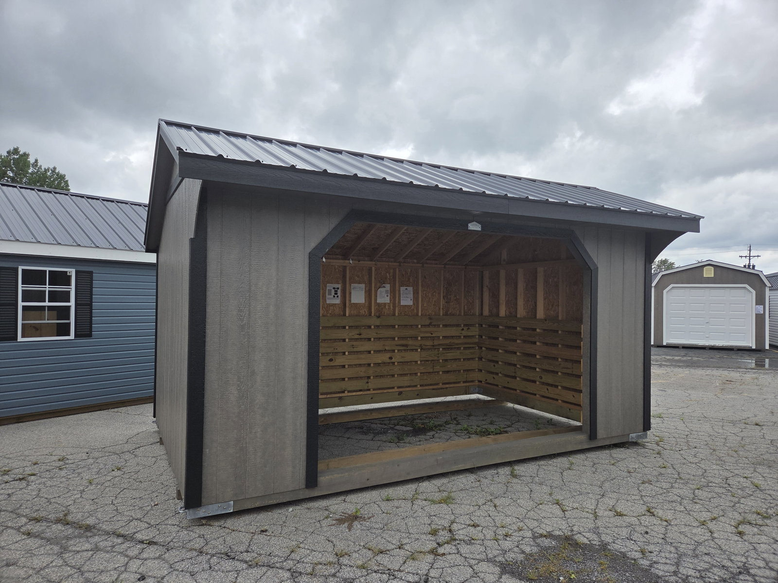 10x16 Run - In Animal Shelter (Limited Warranty)
