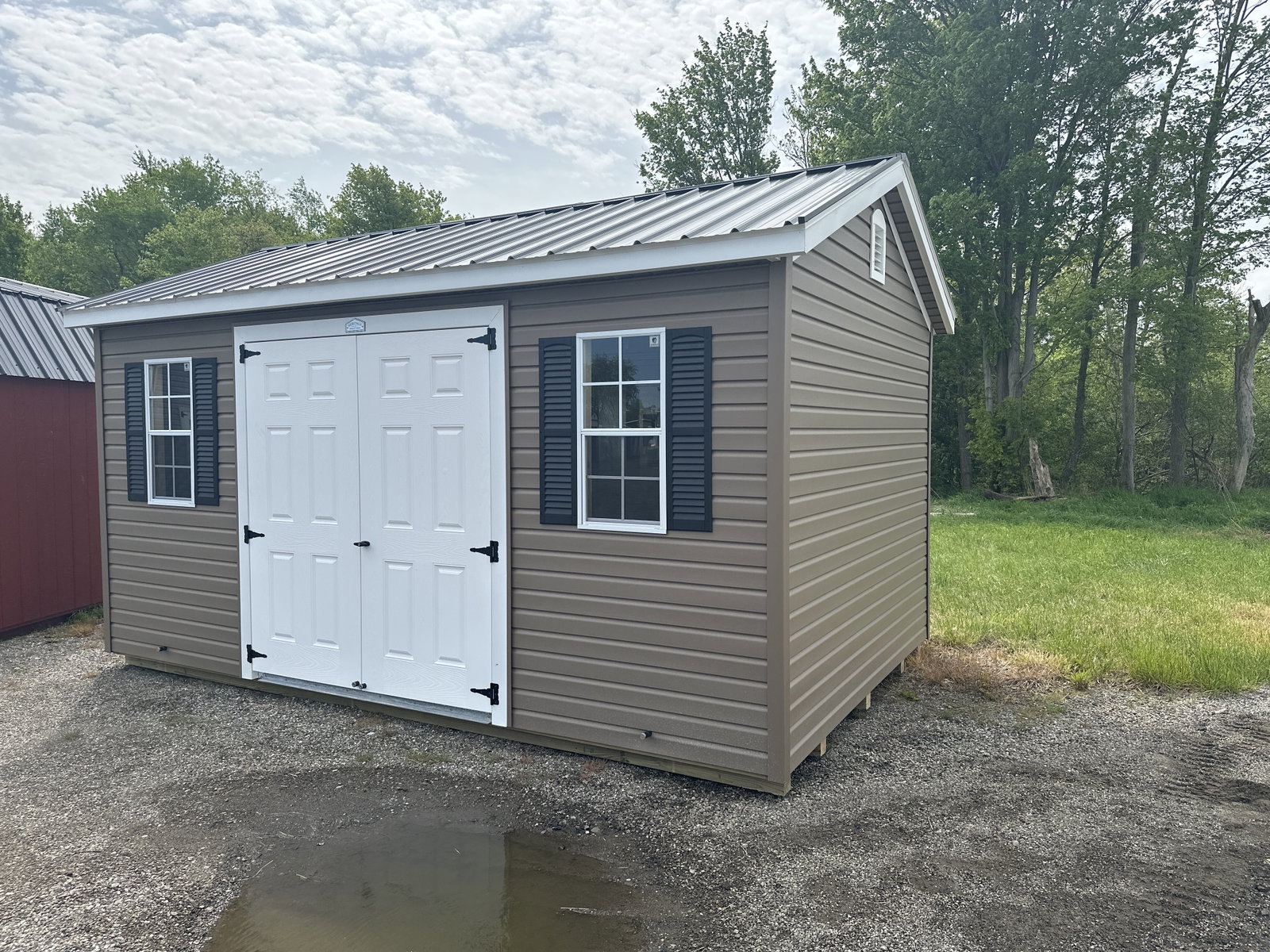 10x16 Vinyl Deluxe Gable Cottage
