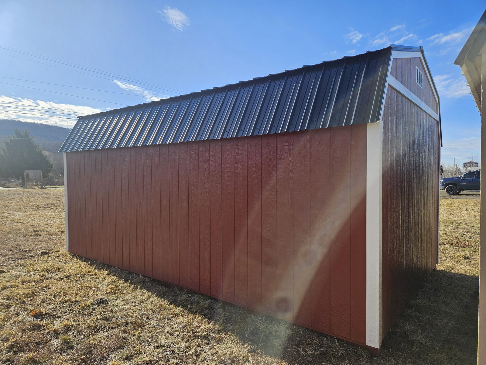 USED: 12x20 New England Dutch Barn - View 2