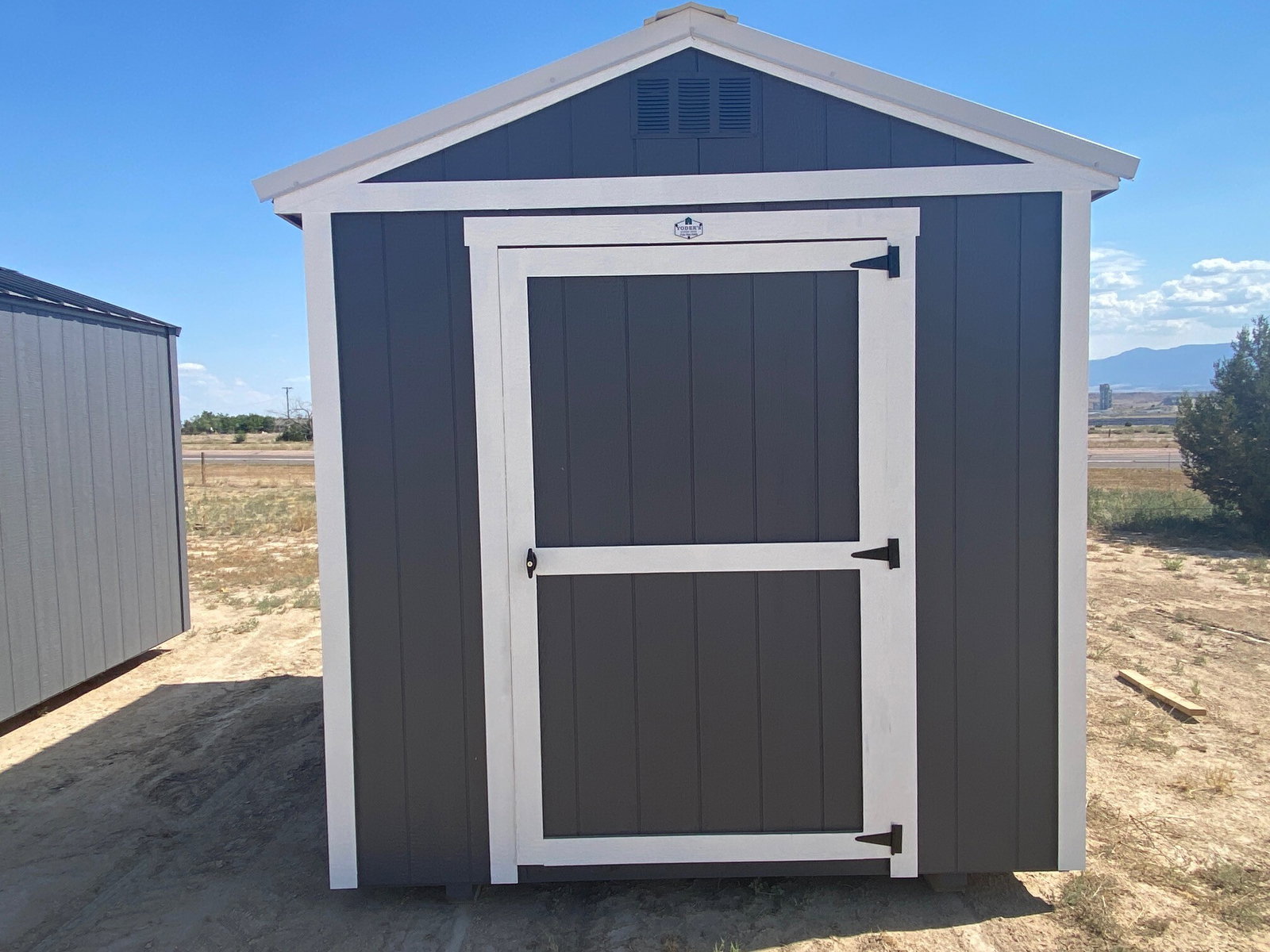 8x10 Utility