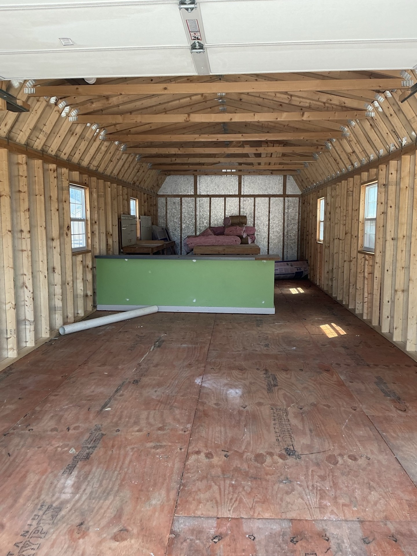 USED: 14x40 New England Dutch Barn - View 2