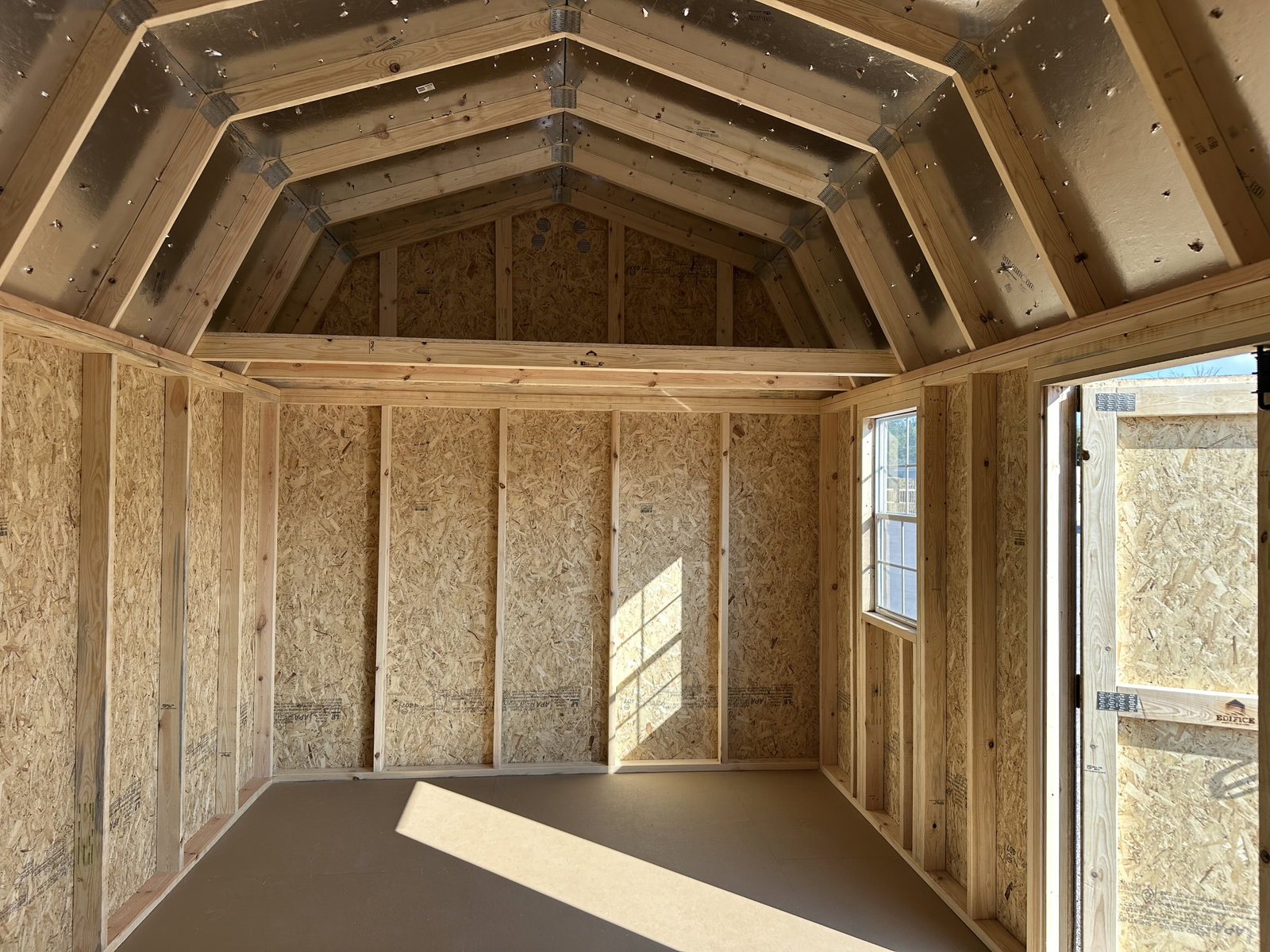 10x20x7 Frontier Barn - View 6