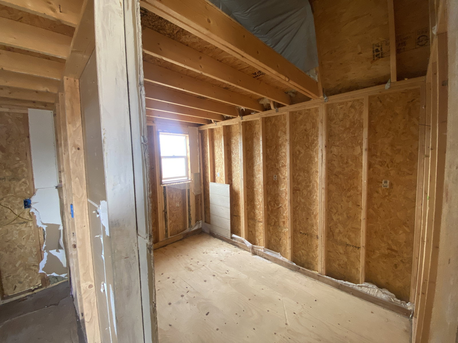 USED: 14x44x7 Side Lofted Barn - View 3