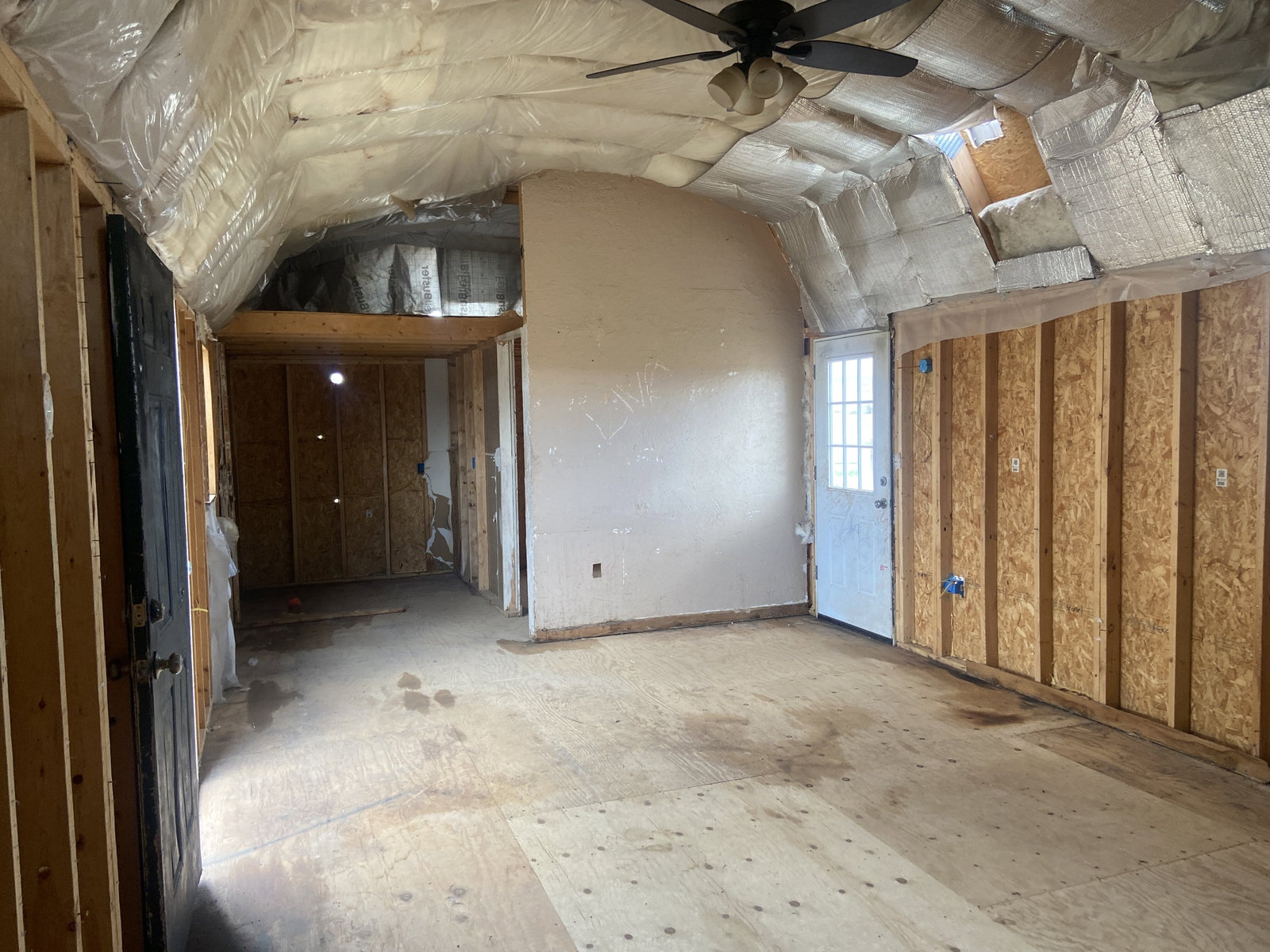USED: 14x44x7 Side Lofted Barn - View 2