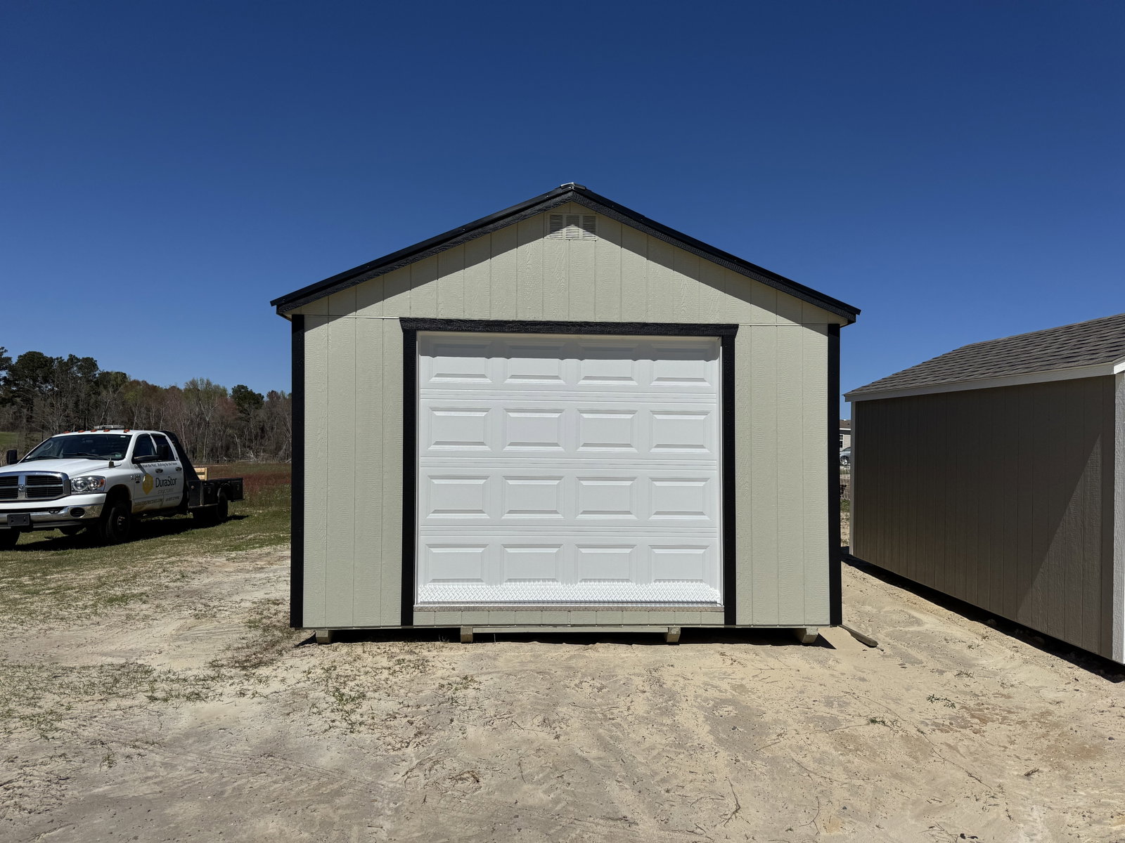 14x32x8 Garage - View 5